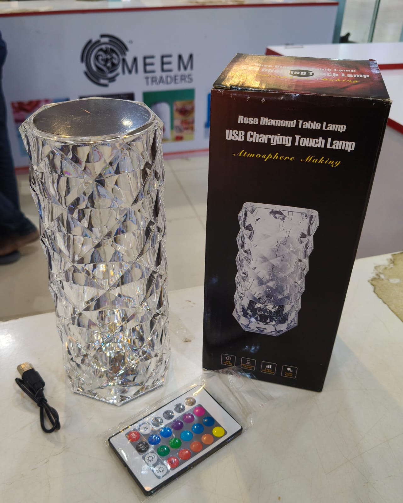 Rose Diamond Table Lamp